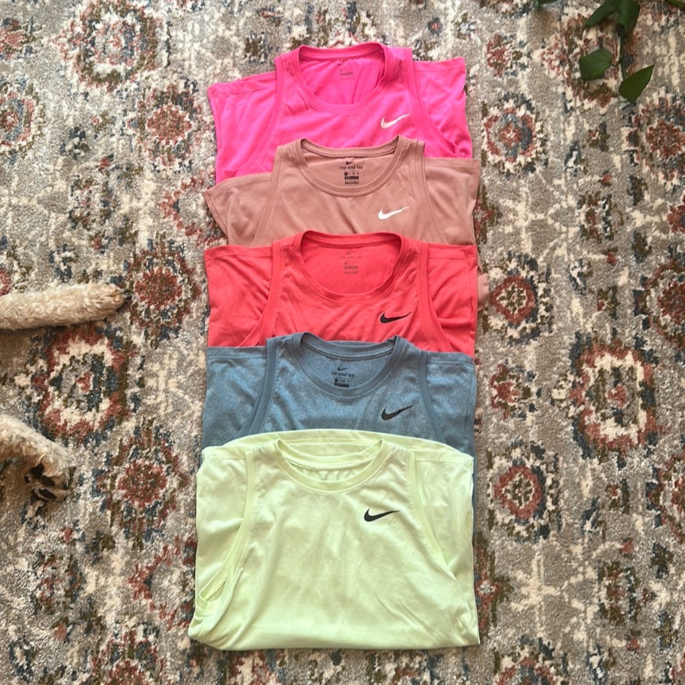 Womens Nike Tanks